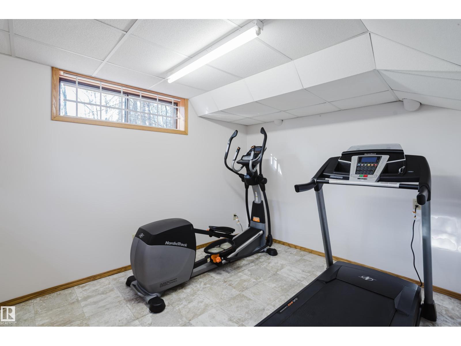 #74 23248 TWP ROAD 522, Rural Strathcona County