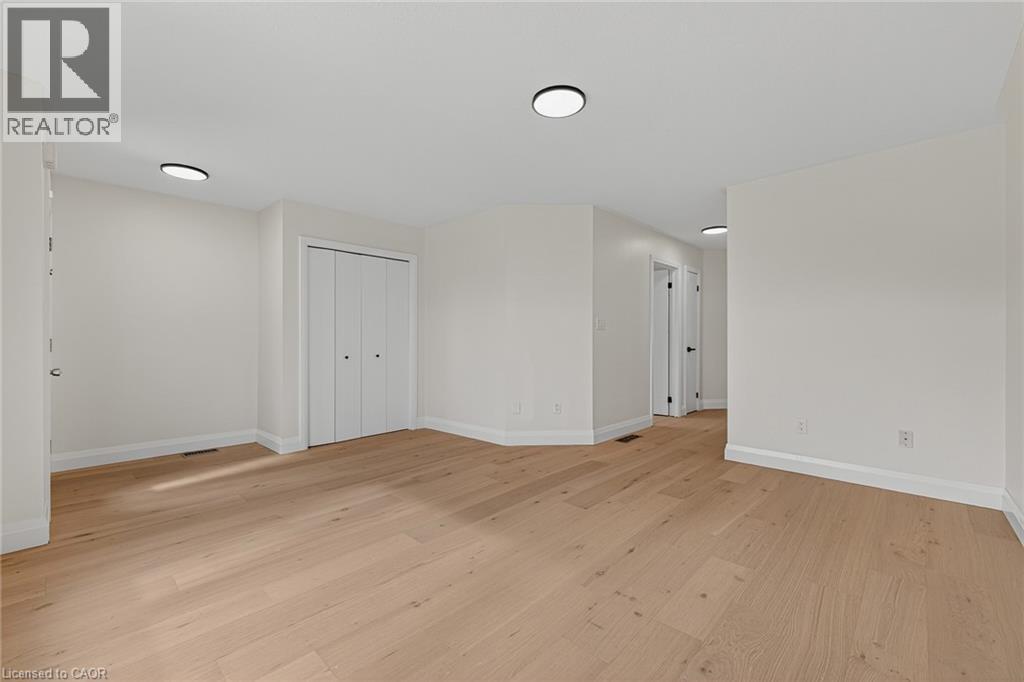 101 ANASTASIA Crescent, Brantford, Ontario N3P2A8 - Photo 4