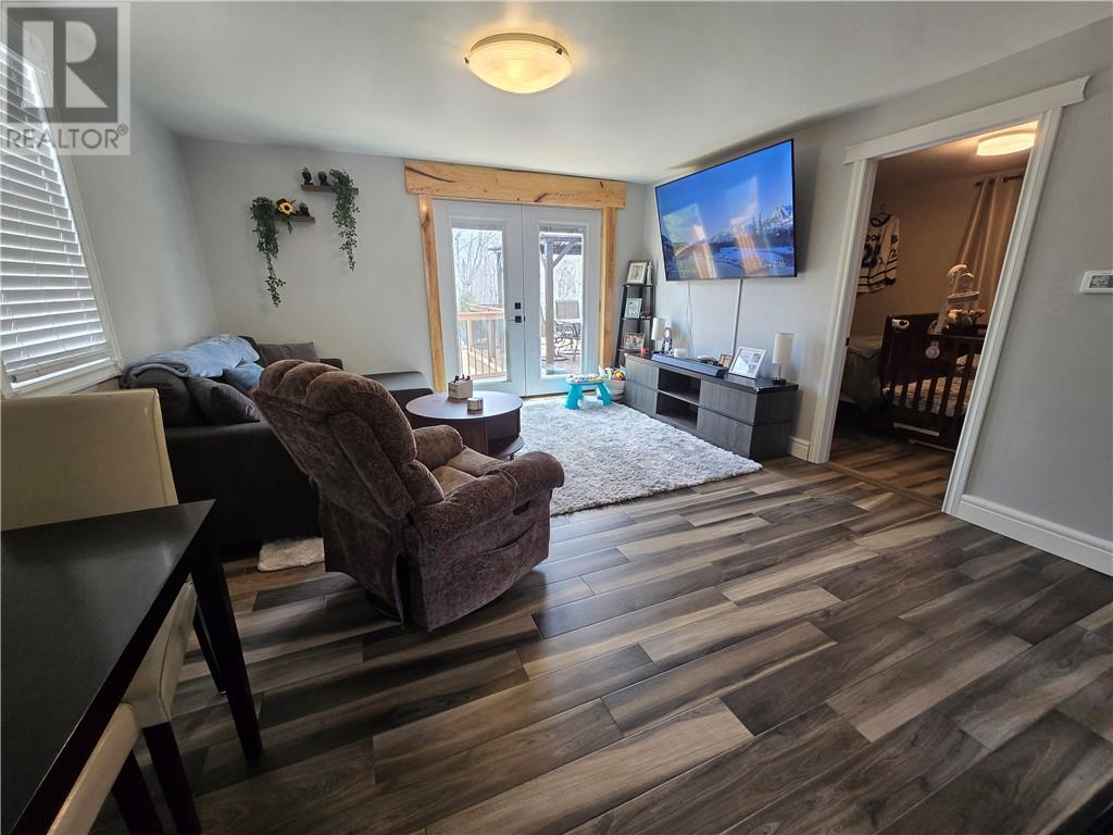 67 Paul Street, Whitefish, Ontario, P0M3E0 — Photo 7