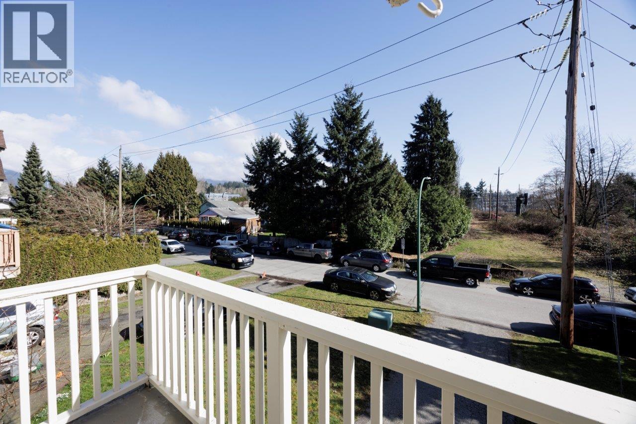 475 ORWELL STREET, North Vancouver