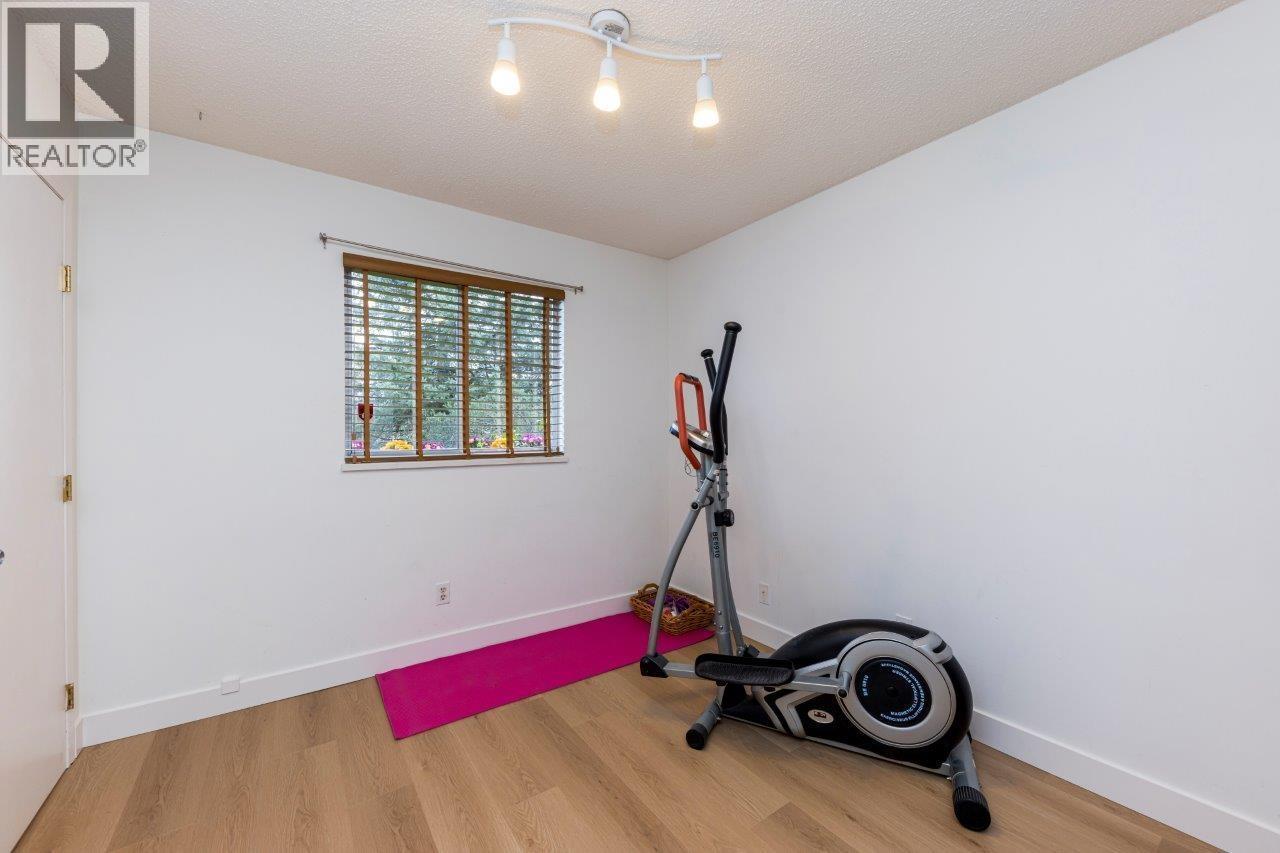 475 ORWELL STREET, North Vancouver
