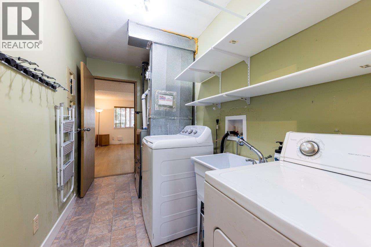 475 ORWELL STREET, North Vancouver