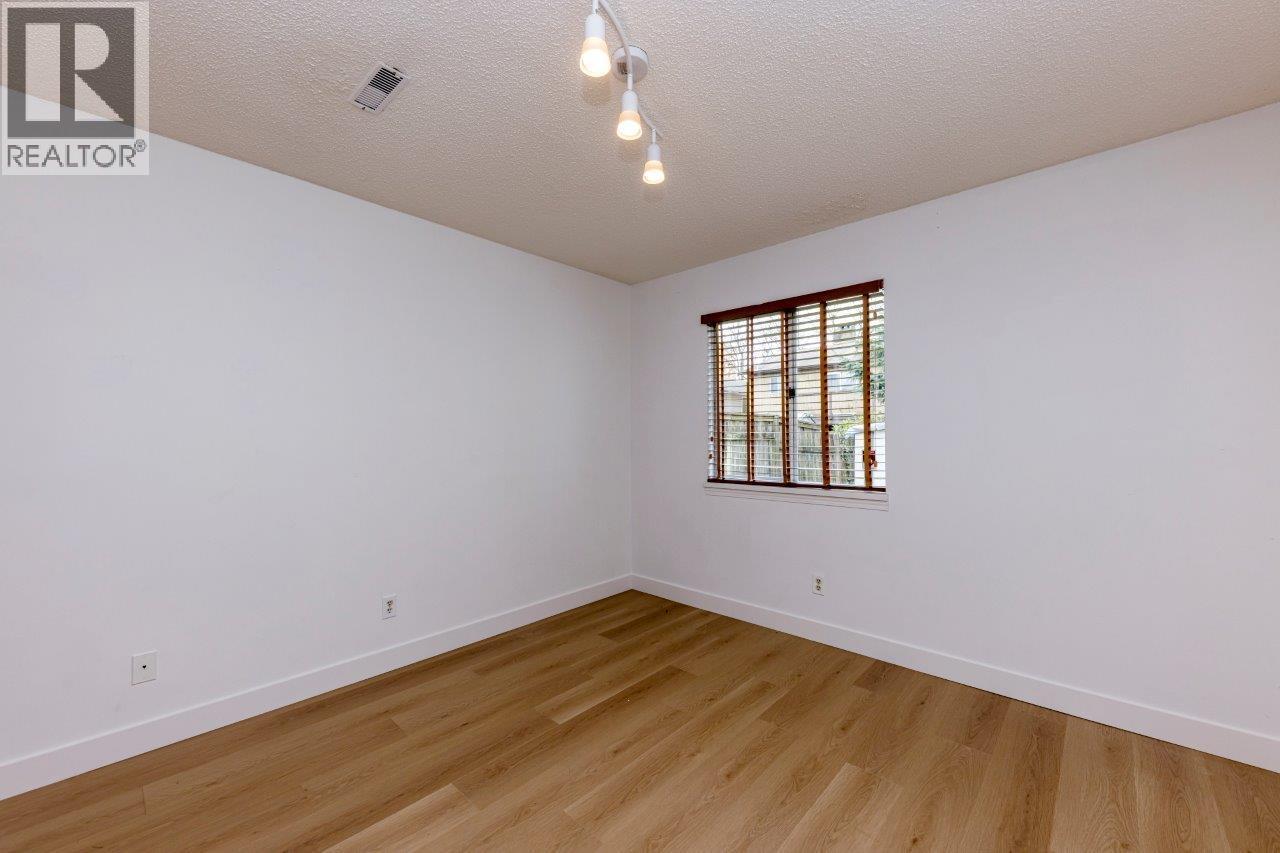 475 ORWELL STREET, North Vancouver