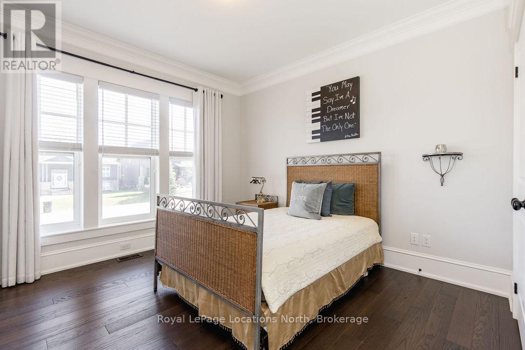 3rd Bedroom - Main Floor