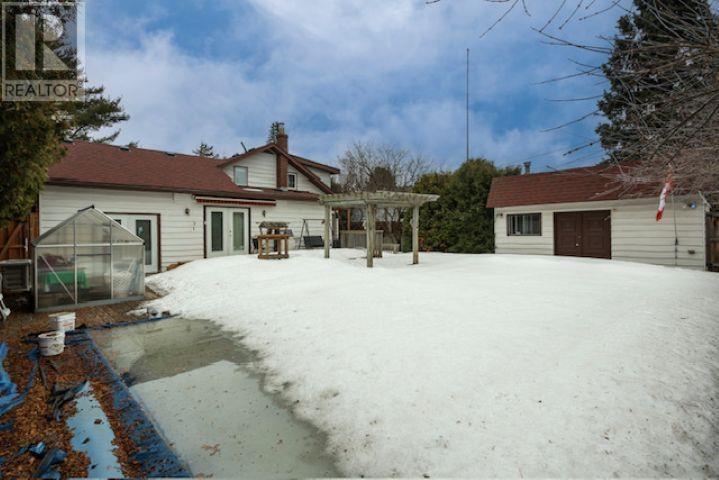 327 Brunswick Street S, Thunder Bay, Ontario, P7E1W7 — Photo 42