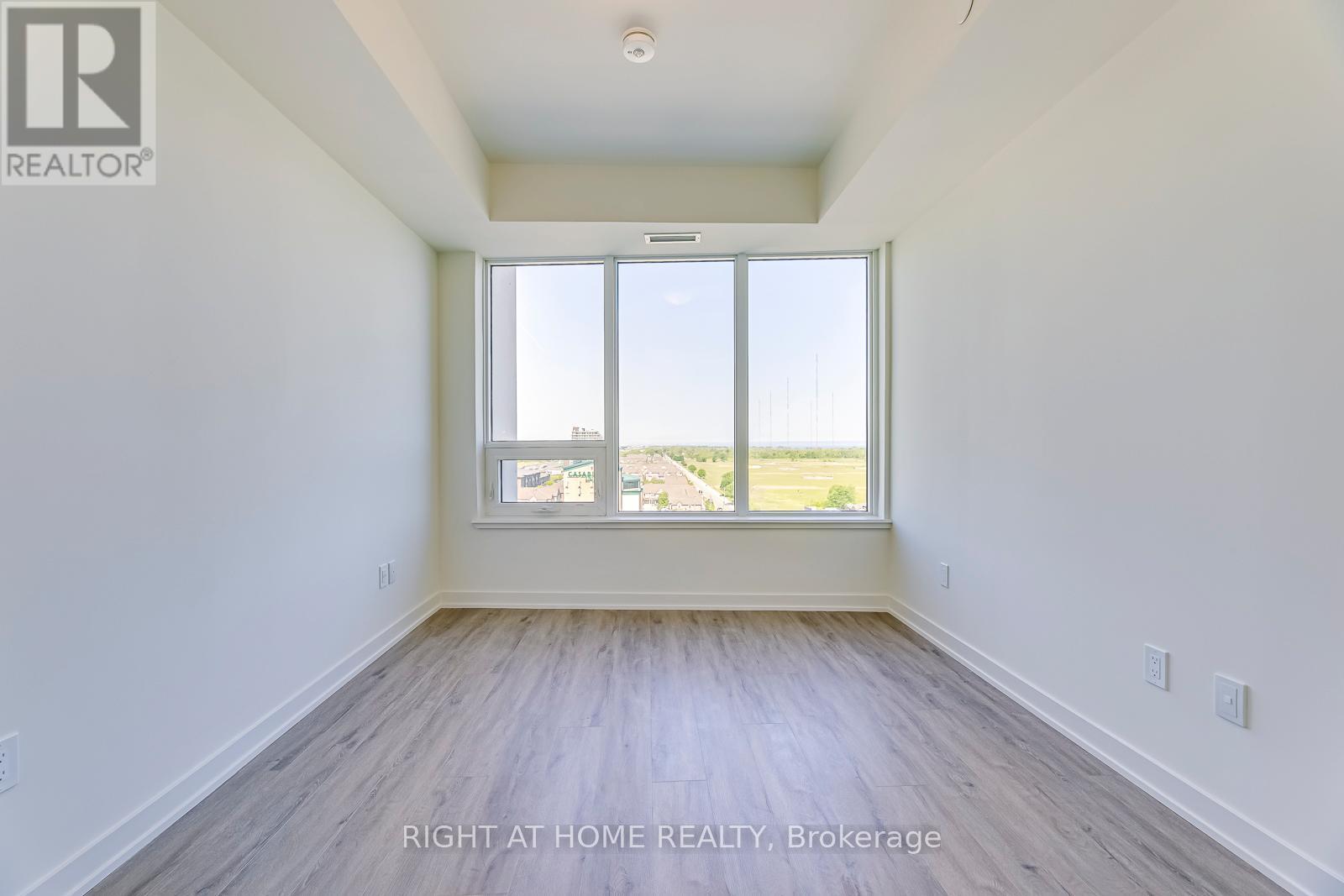 1103 - 385 WINSTON ROAD — photo 17