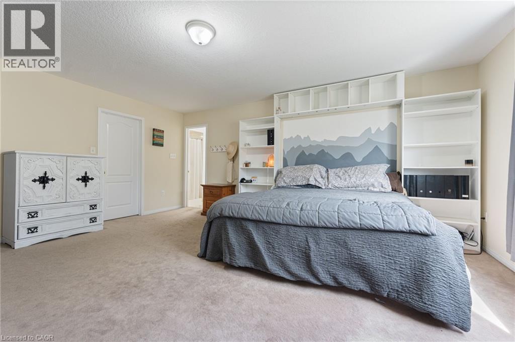 51 HUNTER Way - 30