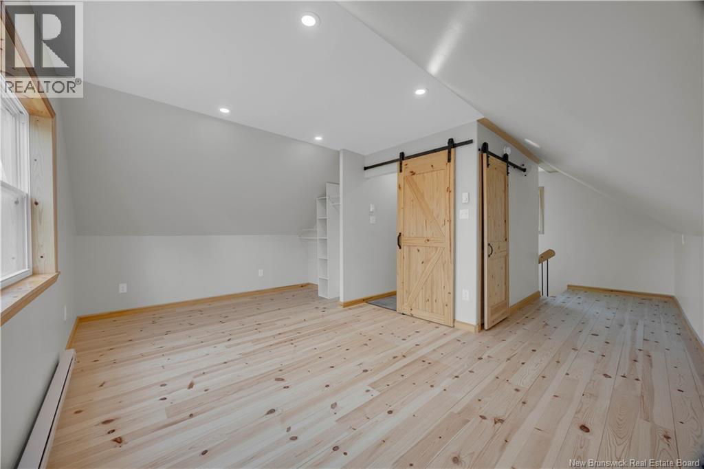34 Belmont Road - 32
