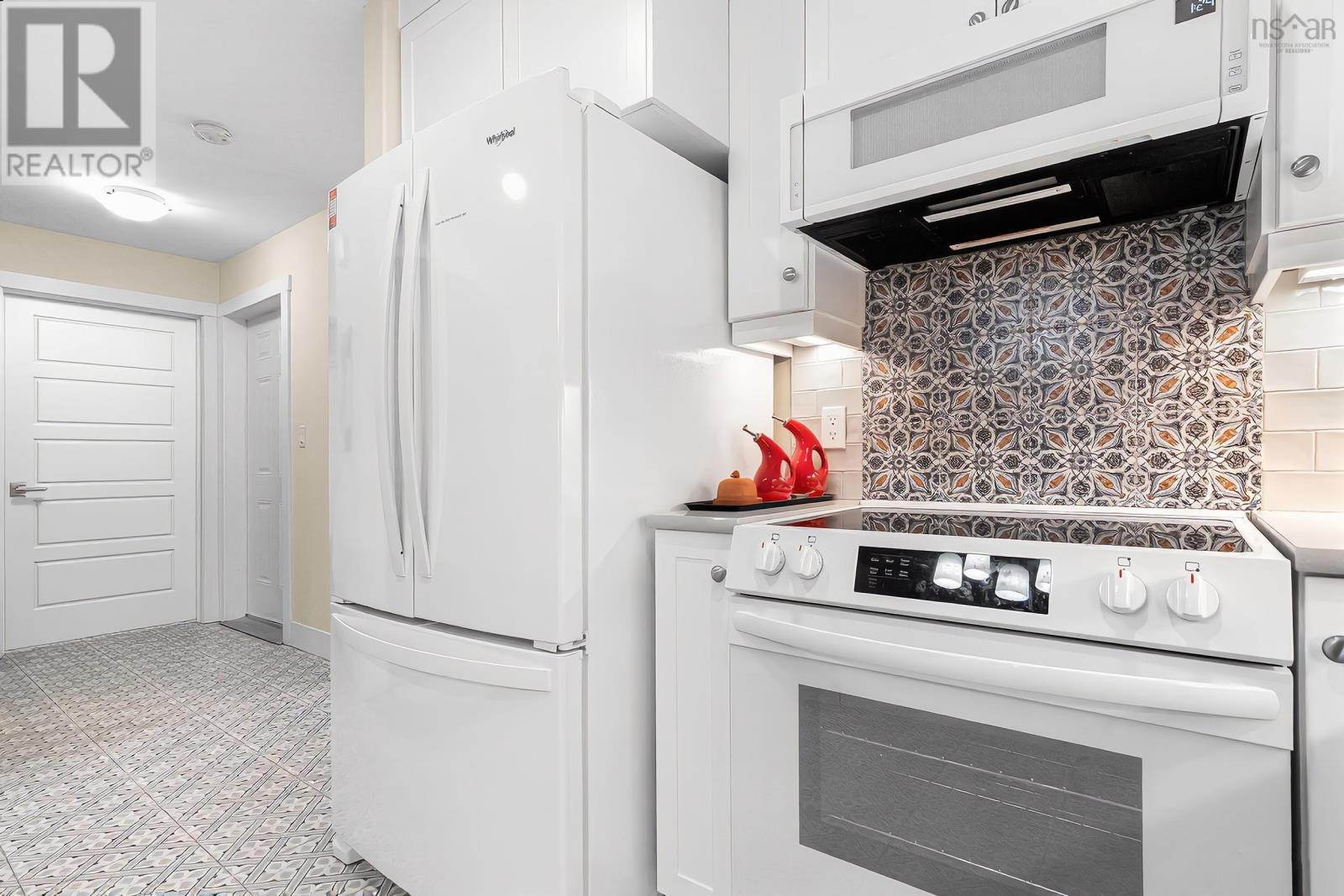 Property 17 of 38 of 30 Elizabeth Avenue