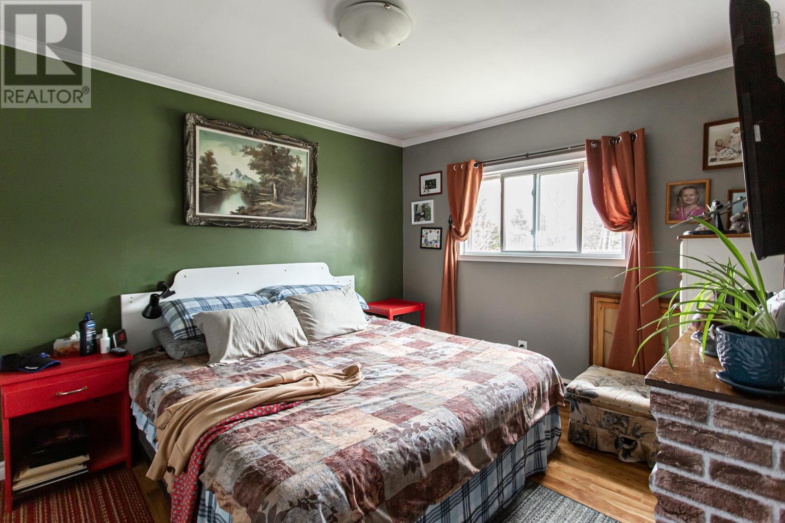 Property 13 of 22 of 10456 Highway 201