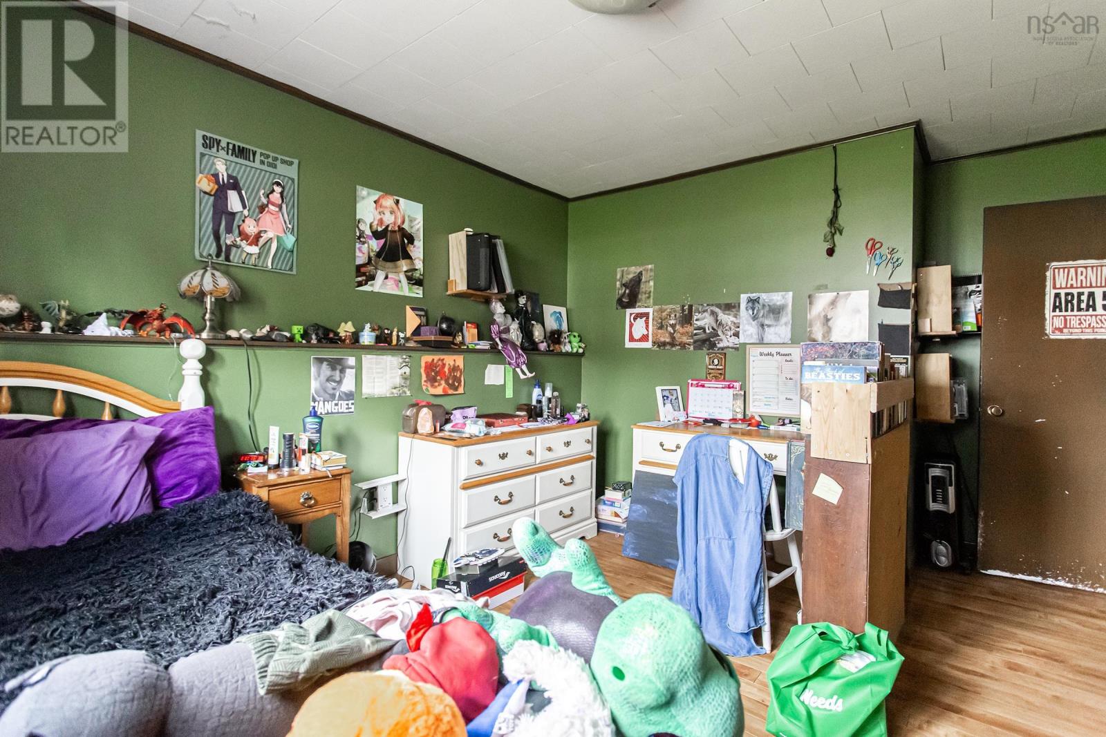 Property 19 of 22 of 10456 Highway 201