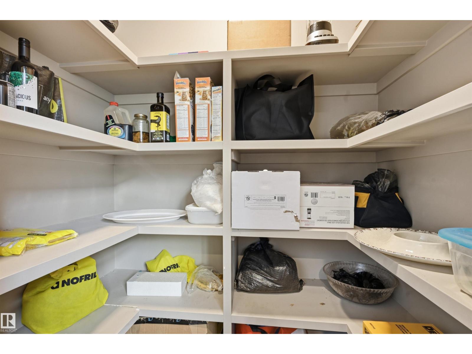 #5 17635 58 ST NW NW, Edmonton