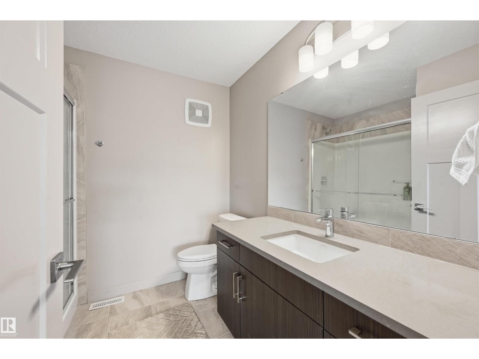 #5 17635 58 ST NW NW, Edmonton