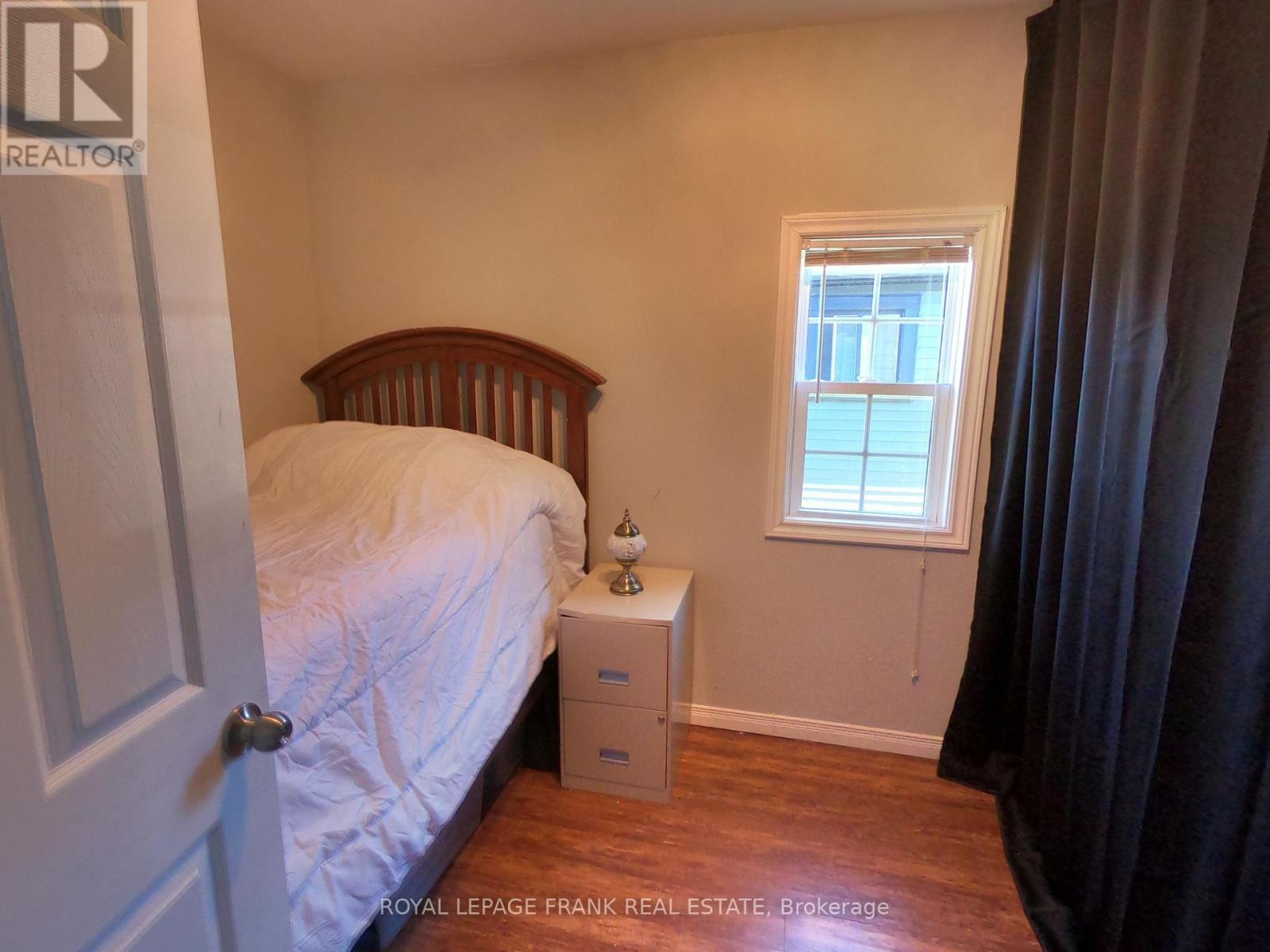 #17 6108 CURTIS POINT ROAD - 9