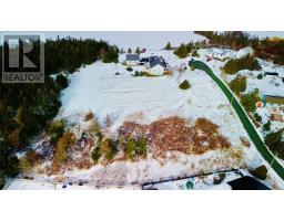 7 Watts Pond Road thumbnail 12