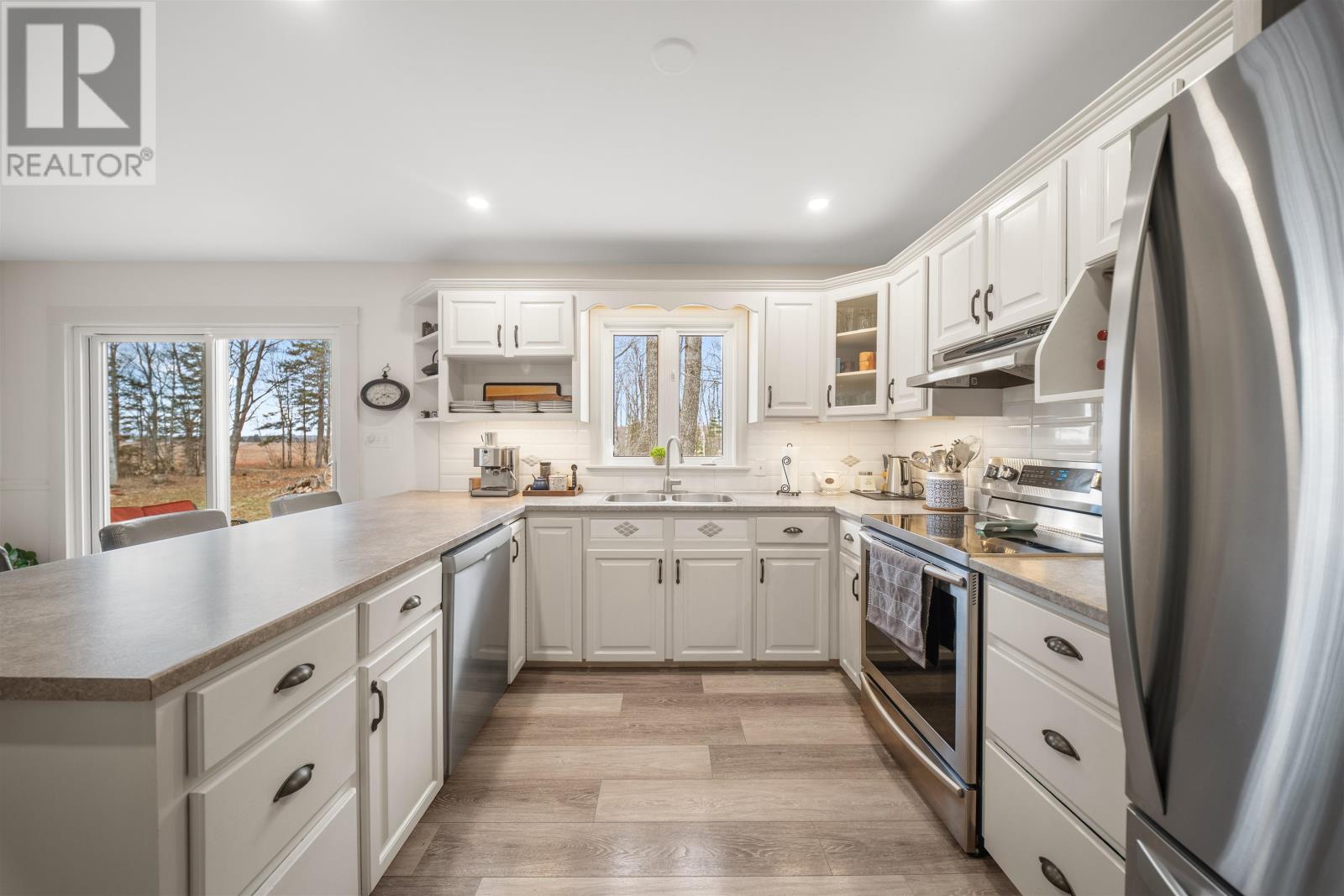 93 Sunnyside Road - 10