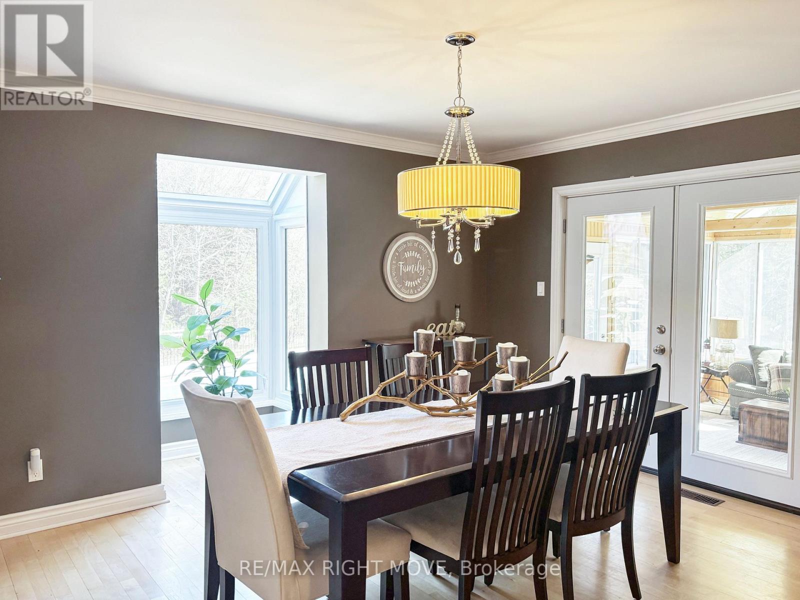 Separate Dining Room