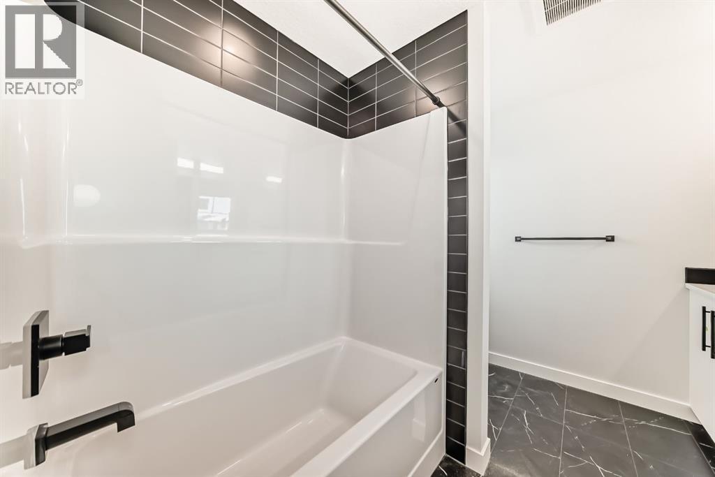 191 Walgrove Manor SE — photo 28