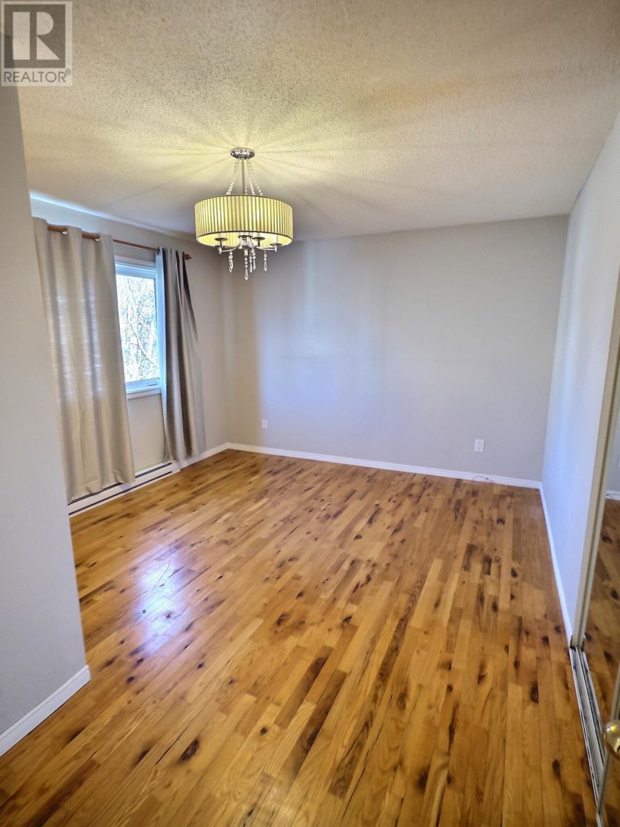 80 Carrick Drive — photo 7