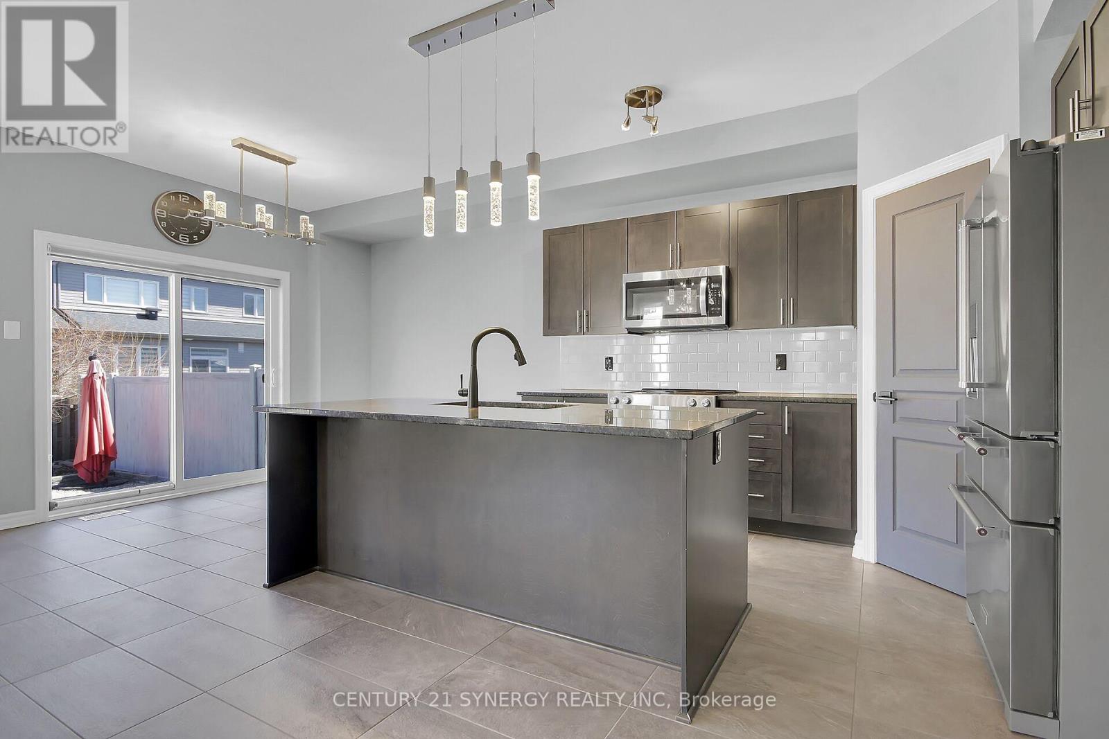 1107 BECKETT CRESCENT - 12
