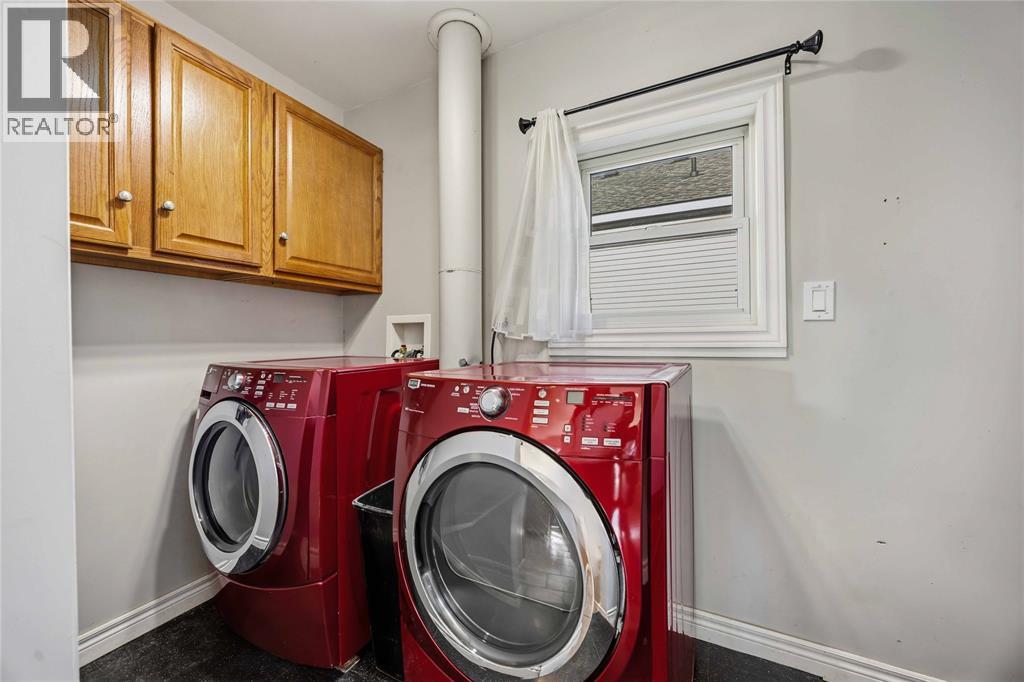 128 ALEXANDRA AVENUE, Point Edward, Ontario, N7V1C2 — Photo 17