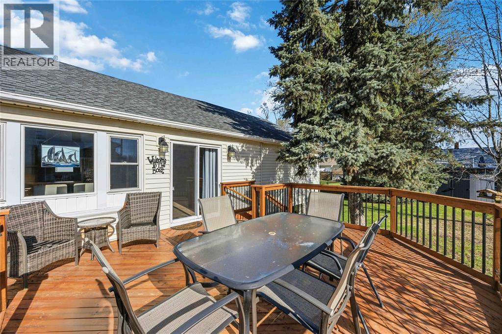 128 ALEXANDRA AVENUE, Point Edward, Ontario, N7V1C2 — Photo 28
