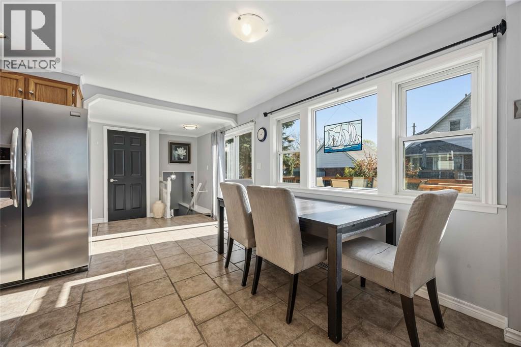 128 ALEXANDRA AVENUE, Point Edward, Ontario, N7V1C2 — Photo 7