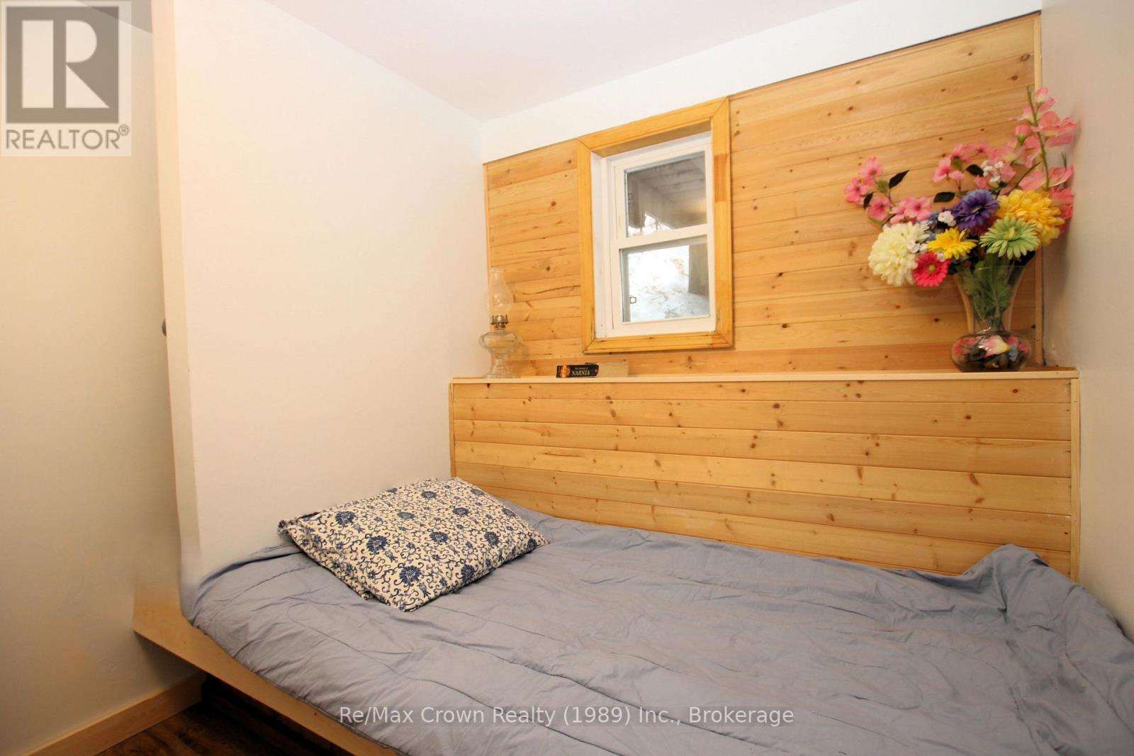 Main floor bedroom #2