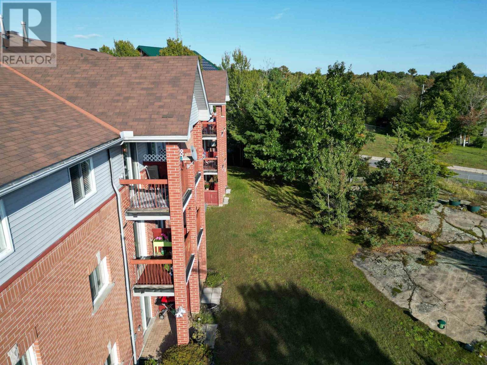 45 Murray ST - 7