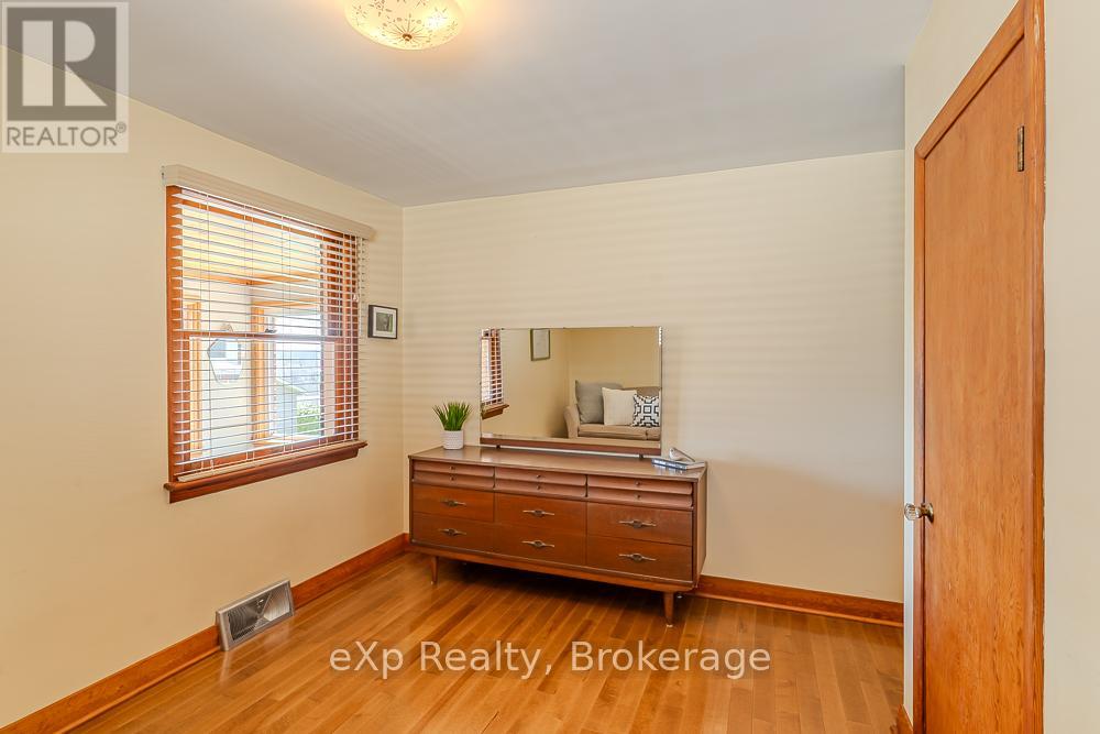 673 GOULD STREET - 31