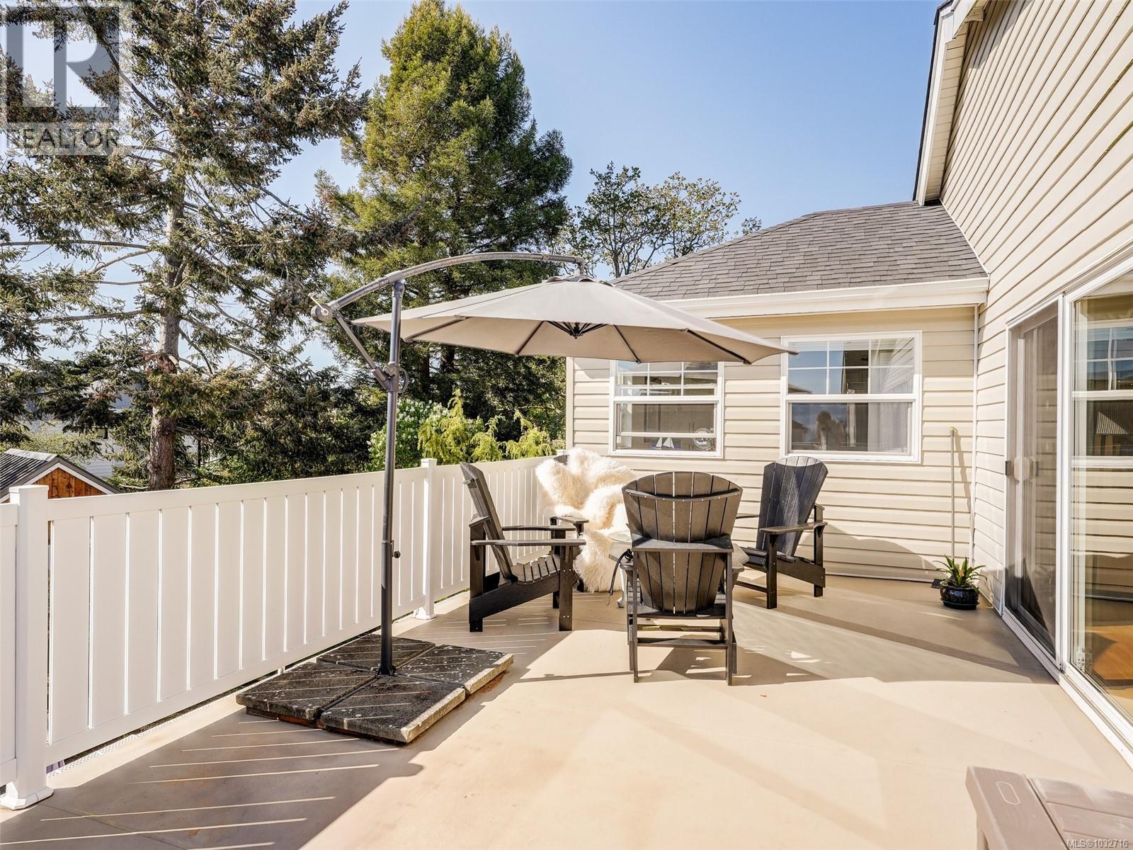  464 Nelson Street, Esquimalt