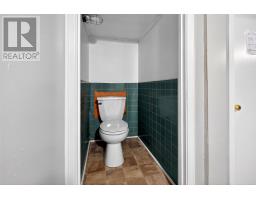 288 Lemarchant Road thumbnail 18