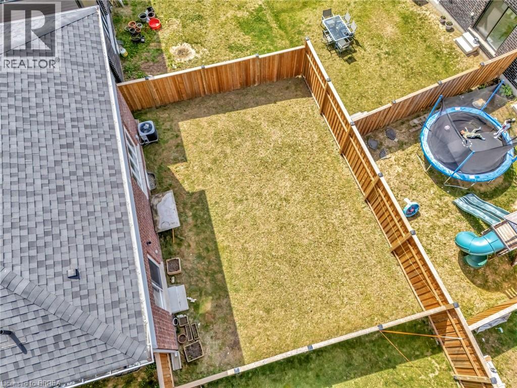 16 CUMBERLAND Street, Brantford, Ontario, N3S7J6 — Photo 35