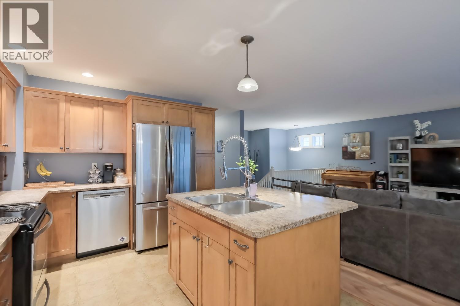 #2 2175 Shannon Ridge Drive - 5
