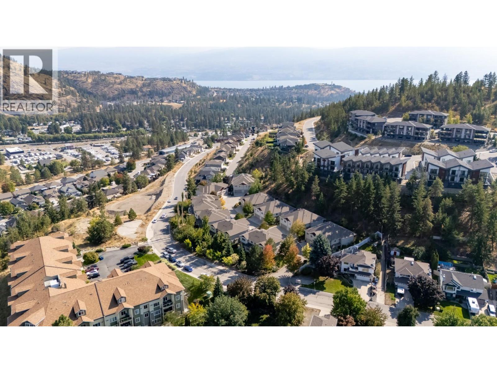 2 2175 Shannon Ridge Drive, West Kelowna