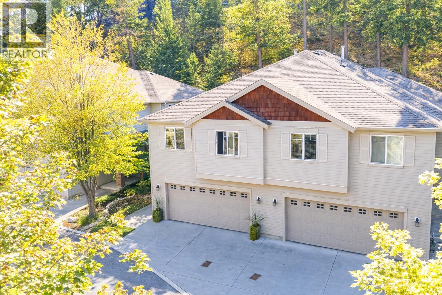 2 2175 Shannon Ridge Drive, West Kelowna