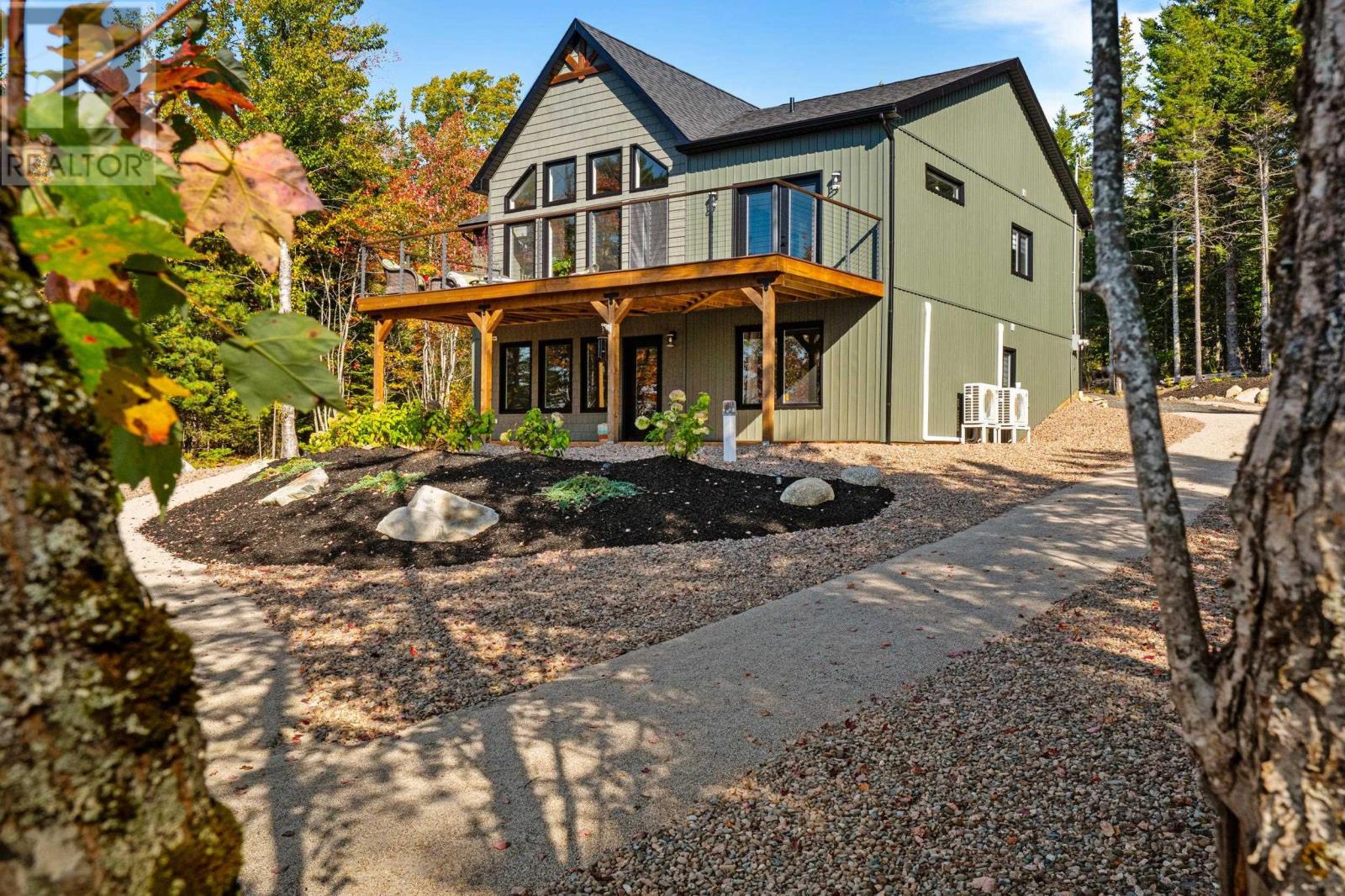 250 Maple Leaf Lane — photo 2