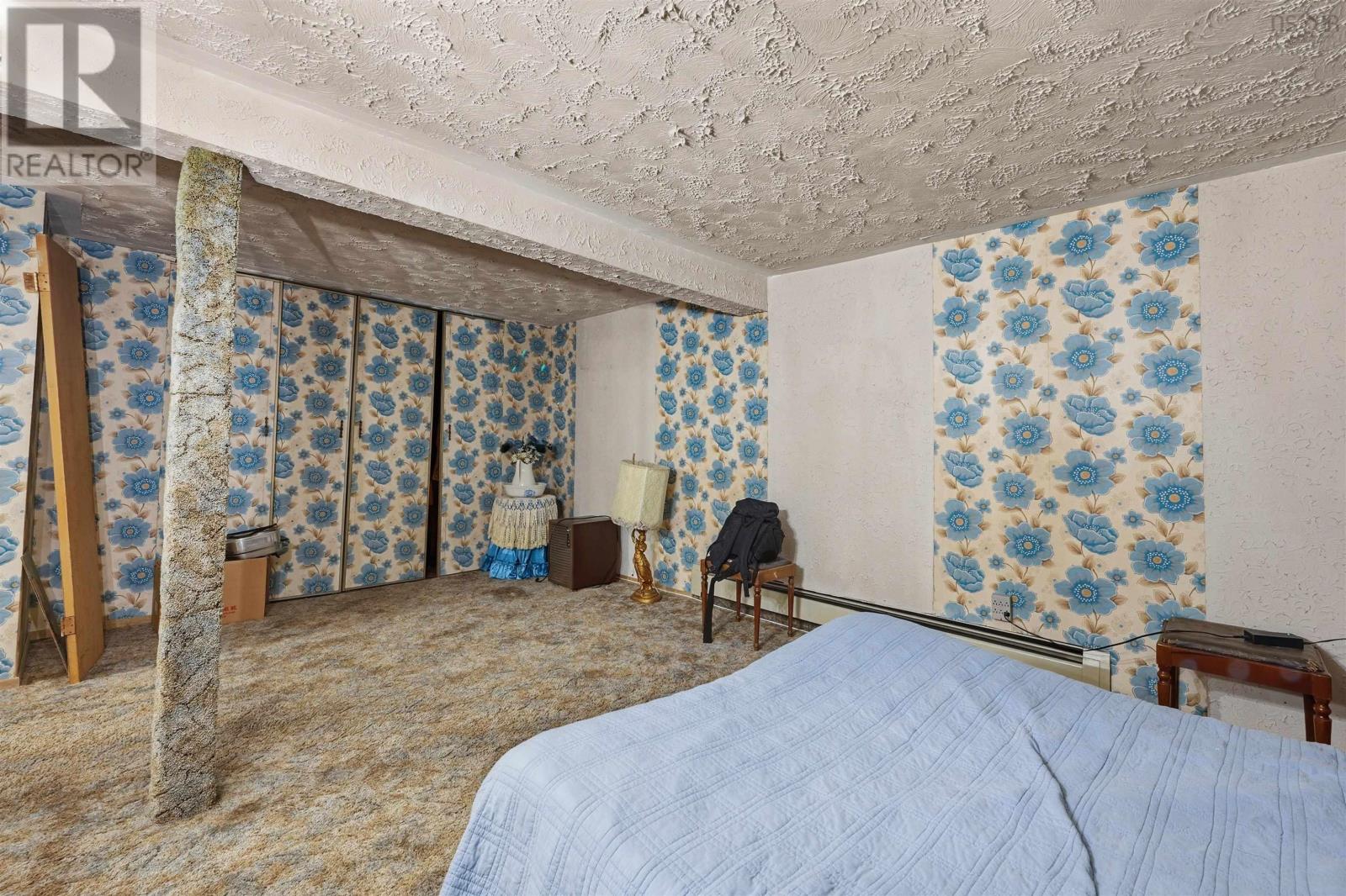 Property 24 of 33 of 8 Polara Drive