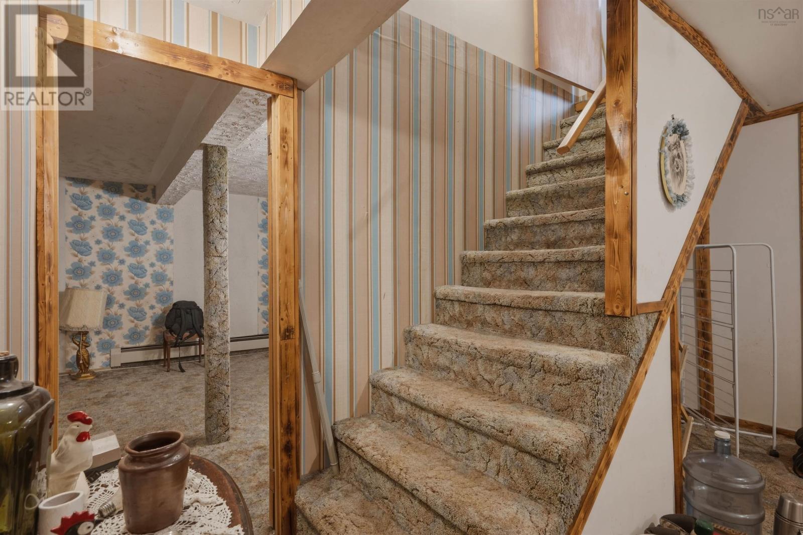 Property 18 of 33 of 8 Polara Drive