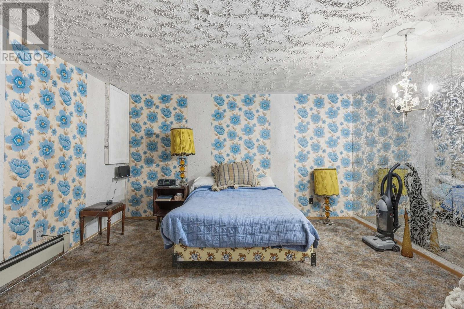 Property 23 of 33 of 8 Polara Drive