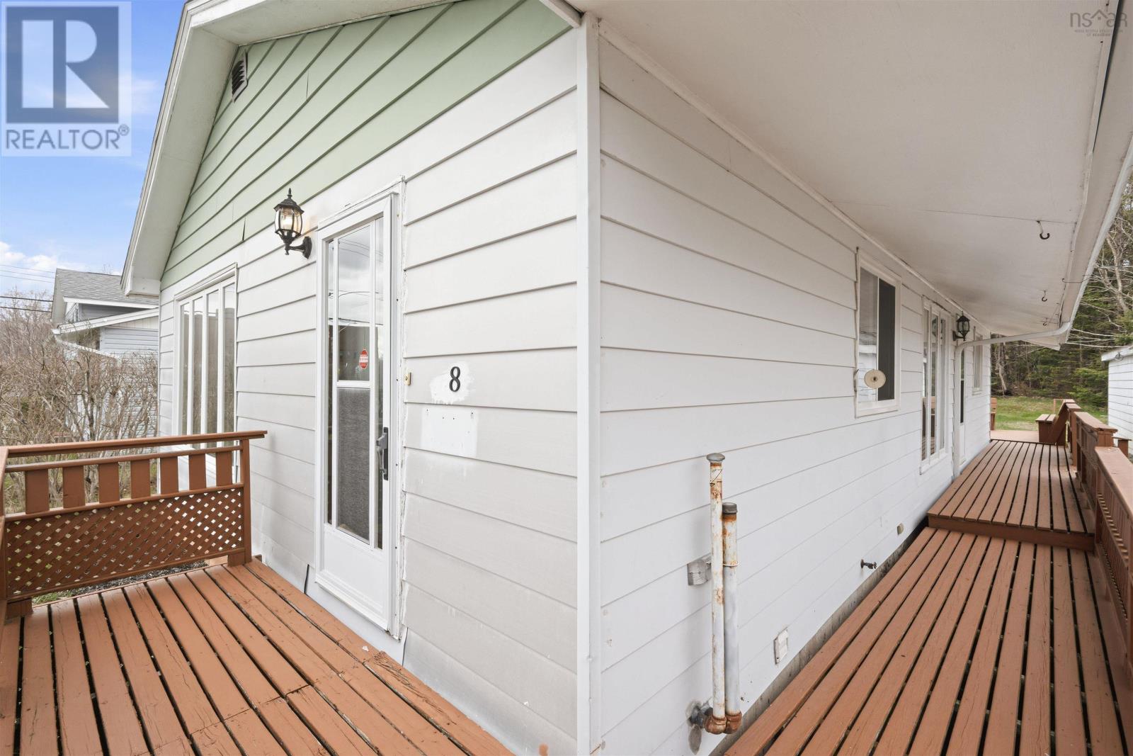 Property 26 of 33 of 8 Polara Drive