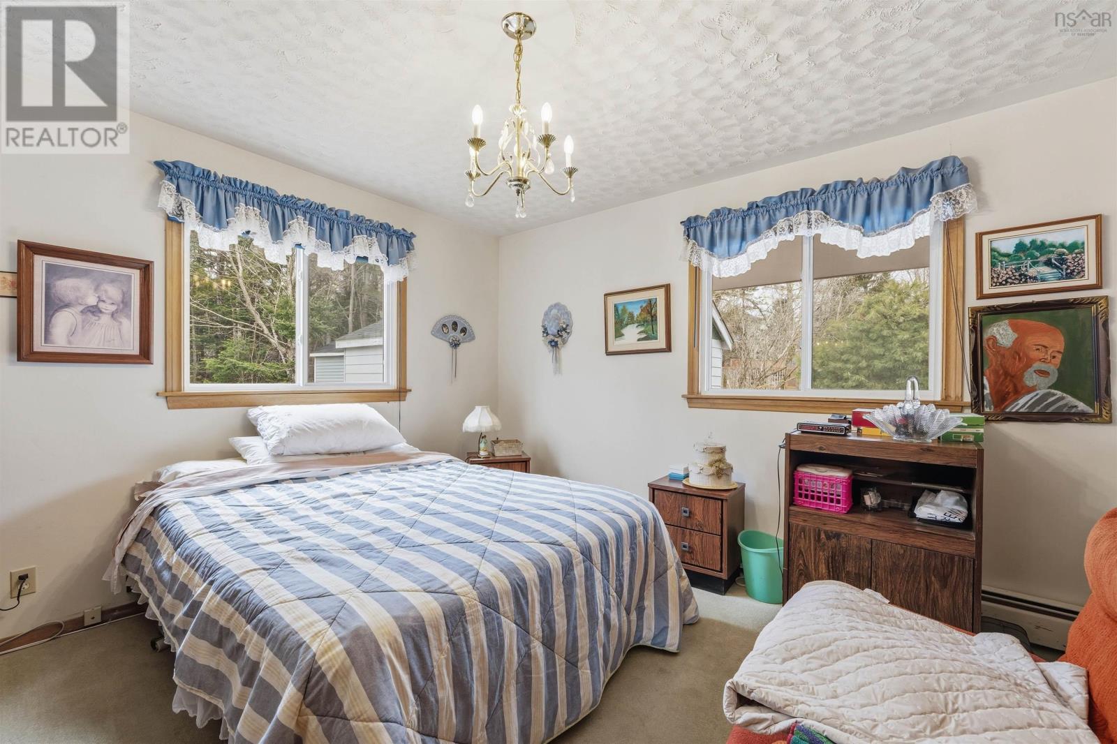 Property 14 of 33 of 8 Polara Drive