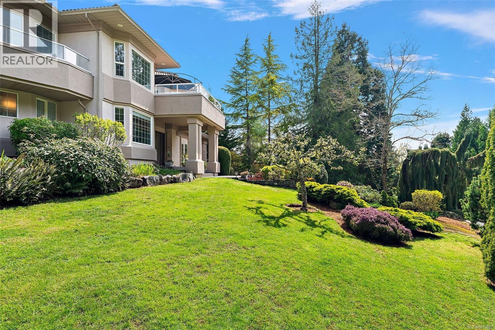  8593 Kingcome Crescent, North Saanich