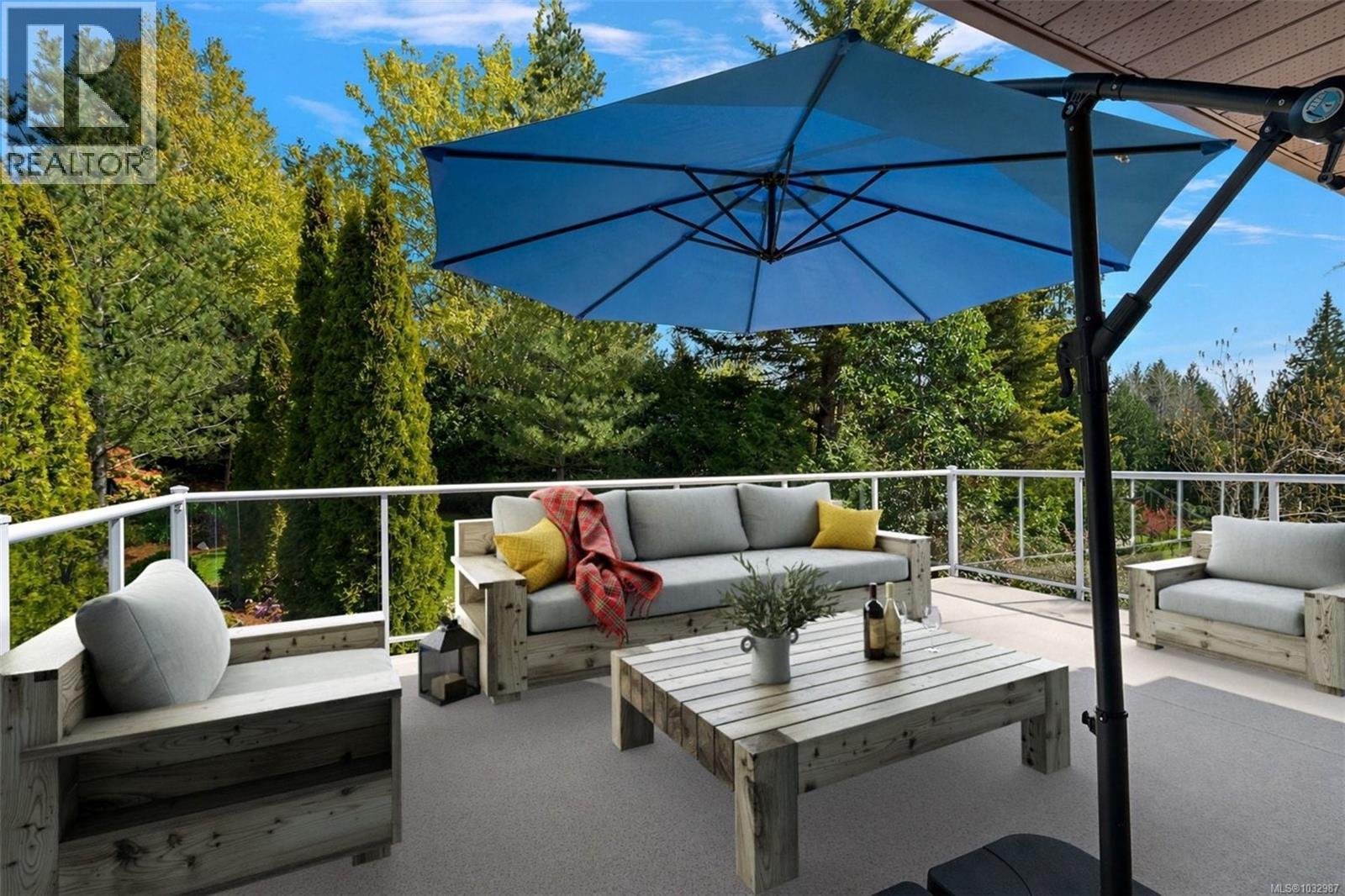  8593 Kingcome Crescent, North Saanich