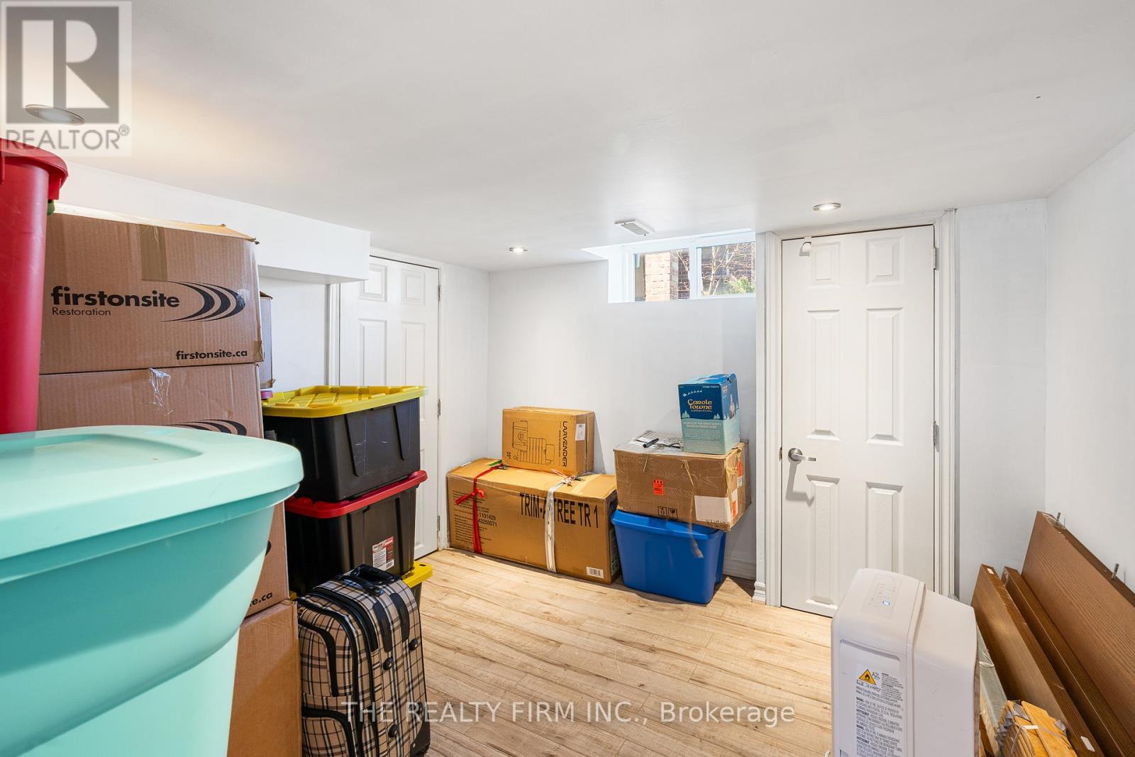 31 FIFTH AVENUE - 35