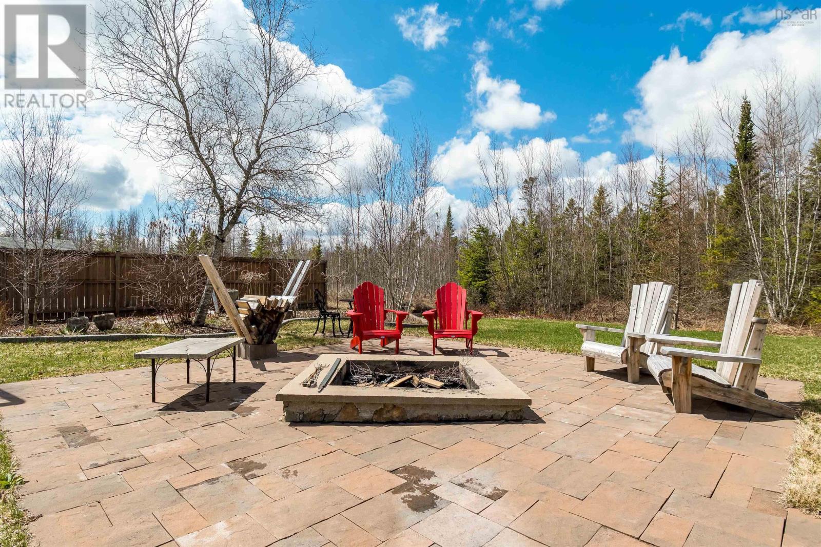 Property 37 of 43 of 19 Acorn Avenue