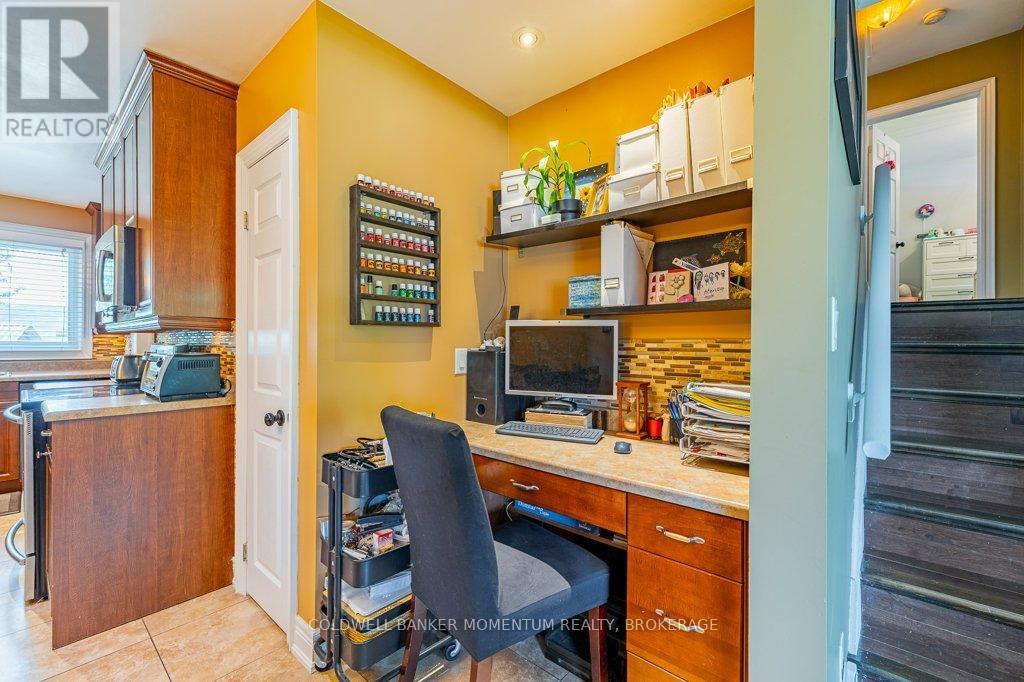 Even a little desk area