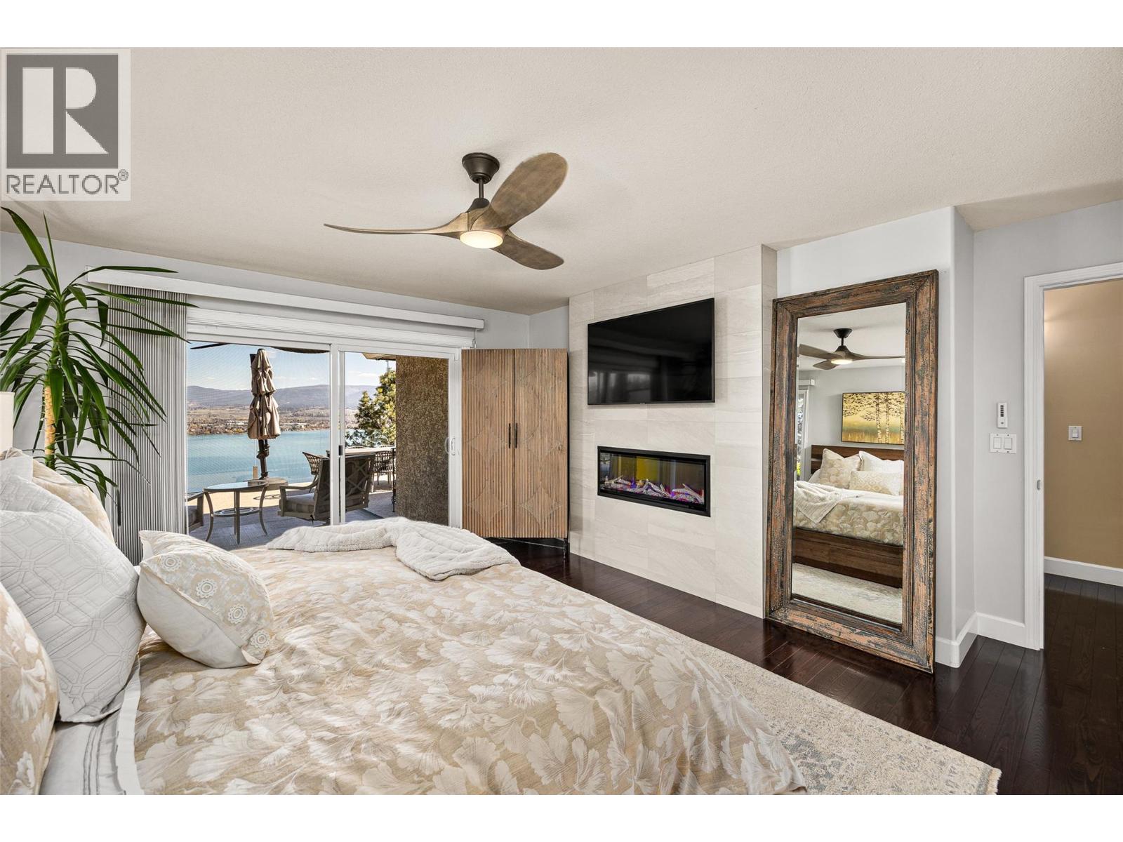 2153 Alexander Place - 21