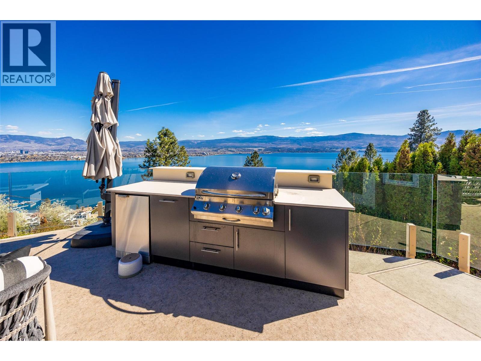 2153 Alexander Place - 10