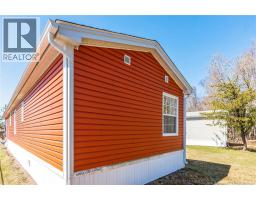 15 Telex, Dieppe, NB E1A7X6 Photo 37